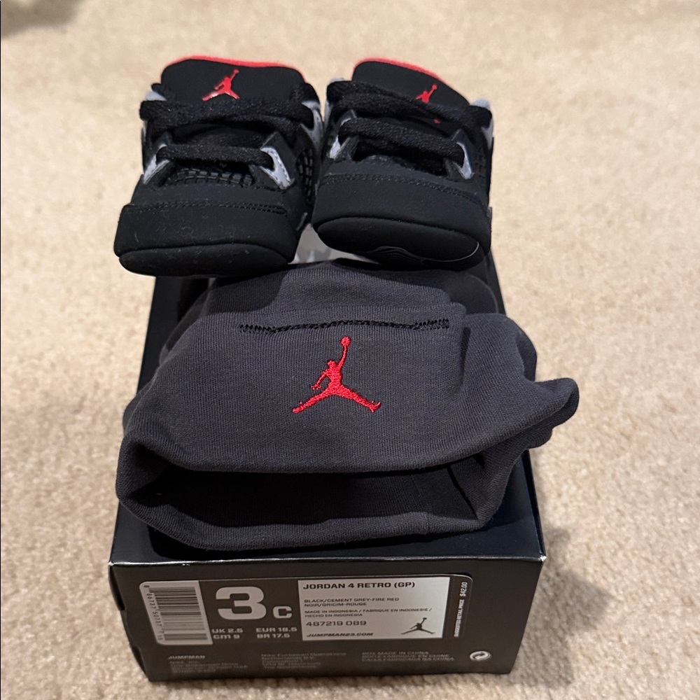 Jordan 4 Retro Baby Shoes and Hat Set
